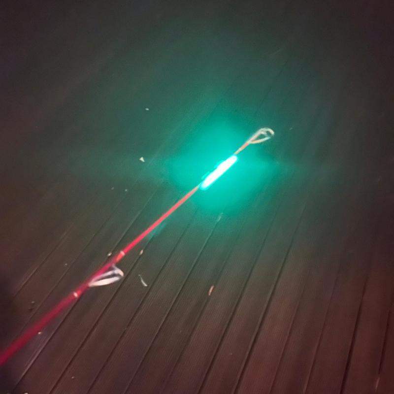 Clip-On Light Stick Glow Stick for Surfcasting rods - ReelsDeal Fishing Sale NZ